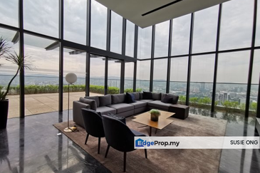 Aria Luxury Residence