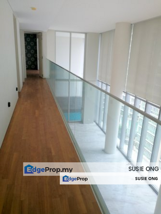 Luxurious duplex with pool spacious layout , Kuala Lumpur, KLCC
