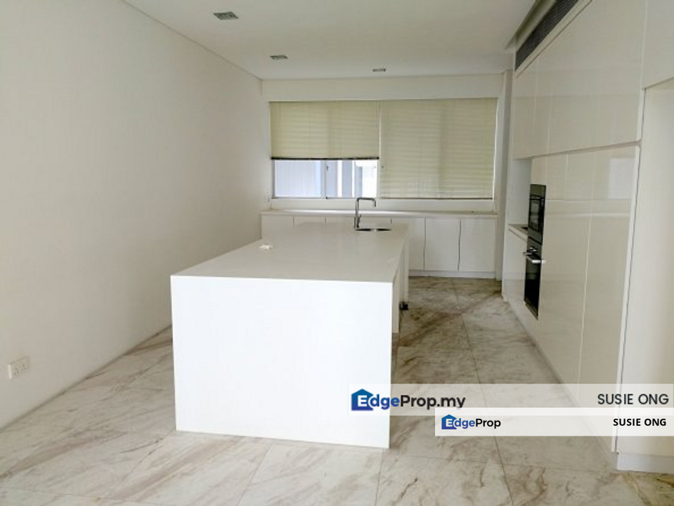 One KL luxurious condo with private pool, Kuala Lumpur, KLCC