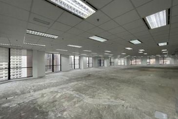 Menara HLX (formerly Menara HLA)