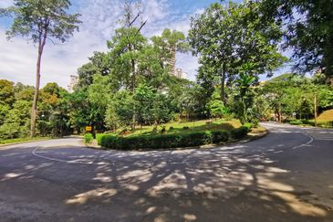 Kampung Warisan Condominium