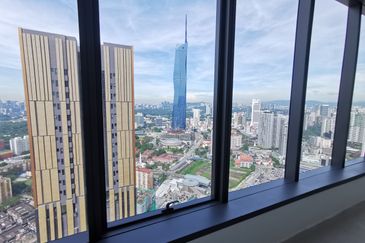 Menara EcoWorld (The Stride Strata Office @ BBCC)
