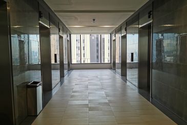 Menara EcoWorld (The Stride Strata Office @ BBCC)