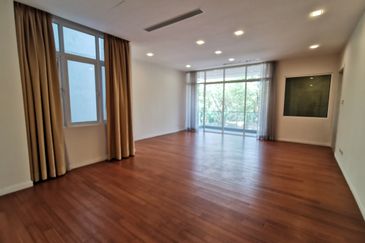 Kenny Hills Residence