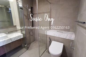 Aria Luxury Residence