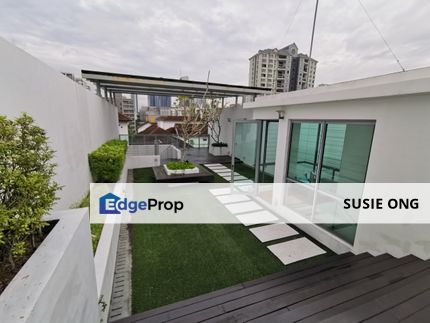 Amarin Wickham Penthouse roof top garden and pool, Kuala Lumpur, Taman U-Thant