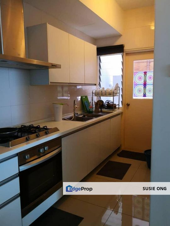 3-Bedroom Freehold Apartment with Open View in Solaris Dutamas, Kuala Lumpur, Dutamas