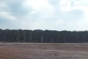 Shah Alam Selangor 21775sqft Ind land For Sale!!