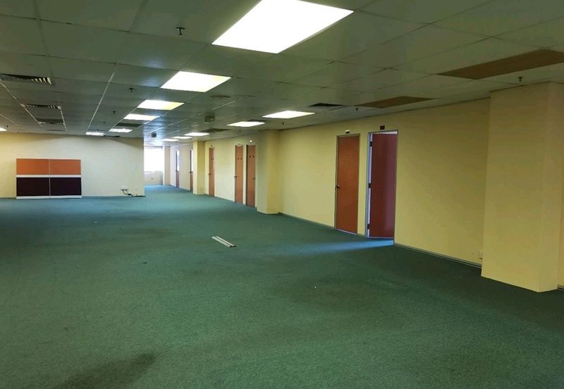 Enblock building at Ampang for sale!