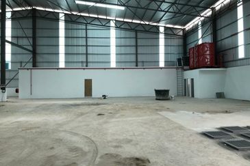 Freehold Warehouse at Kapar Klang For Sale