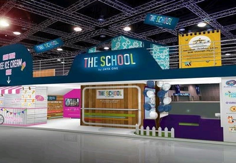 Petaling Jaya Corner Office Enblock For Sale!!