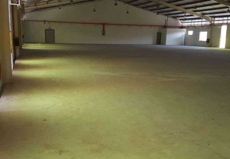 Bungalow Factory Puncak alam brand new for sale!! 