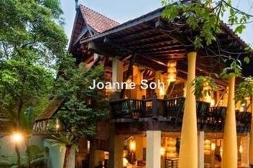 Bungalow Freehold at Bukit Gita Bayu For Sale