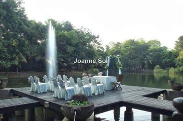 Bungalow Freehold at Bukit Gita Bayu For Sale