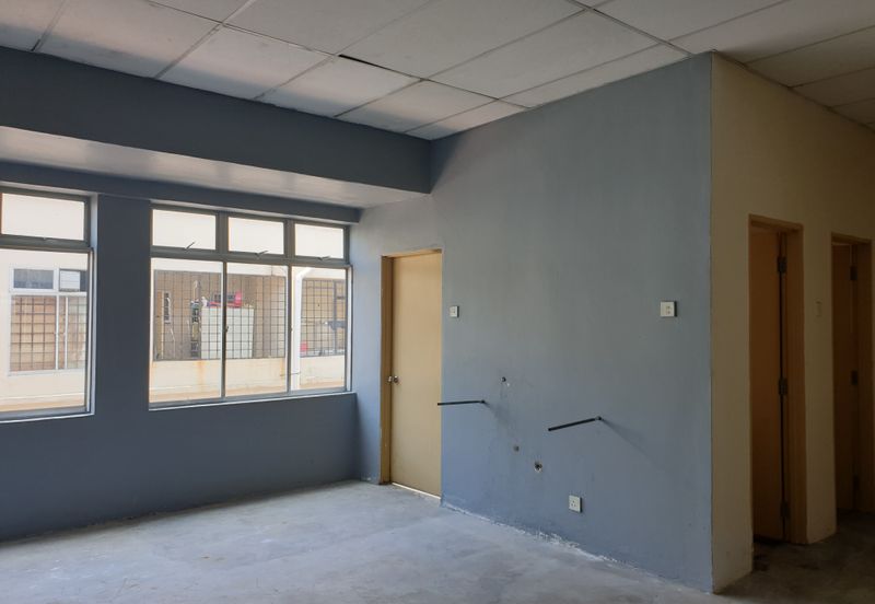 Shoplot Facing Road Freehold 3Storey For Sale