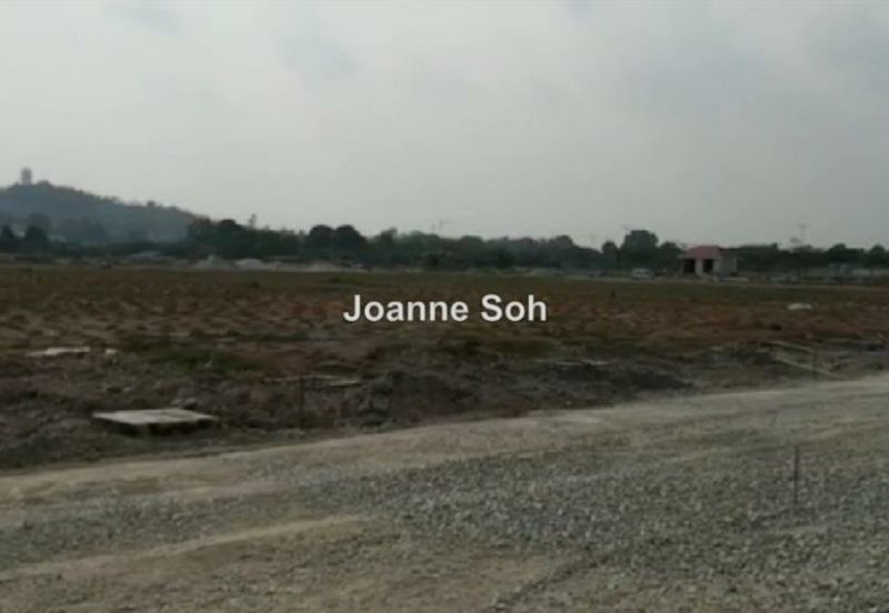 Agri Land industrial zoning at Sepang For Sale!