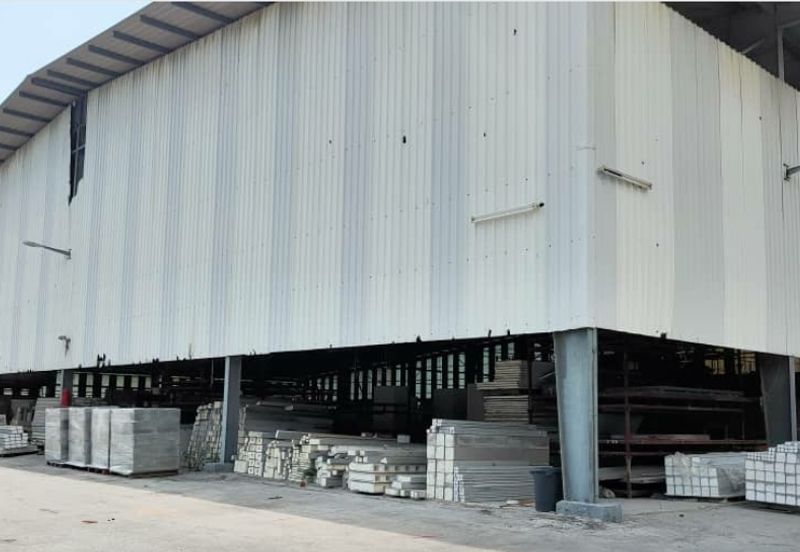 Warehouse 2acres Freehold land for sale!!