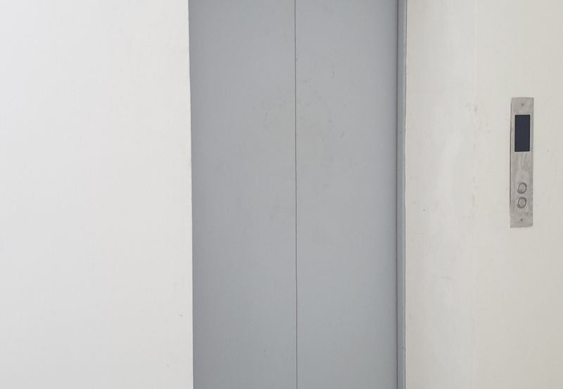 Balakong,Seri Kembangan warehouse for sale!