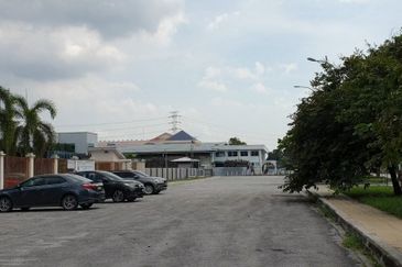 Agri land 5.012acres at Klang Meru For Sale!!