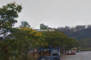 FREEHOLD COMMERCIAL LAND at Rawang For Sale