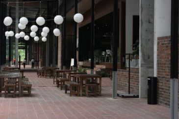 Grade A office with modern resort design at PJ for sale!!