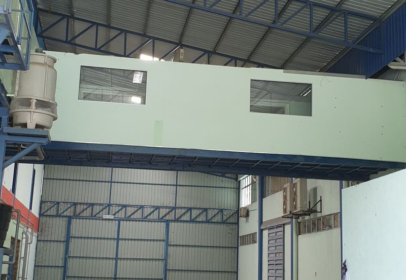 Nilai 4.47acres land Warehouse Freehold  For Sale!