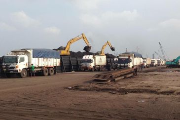 Factory with CF at Taiping perak For Sale!!