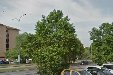 Fully tenanted shop at Shah Alam Seksyen 7 For Sale!!