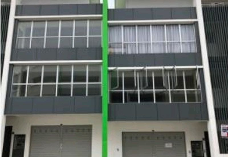 Bandar Puteri Bangi freehold 2units shoplots side by side Fully tenanted For Sale!