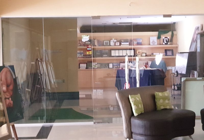 kuala lumpur enblock 7 storey 9 units of adjoining Commercial Building 