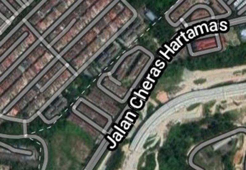 land with Commercial title 5.165acres at cheras for sale!!