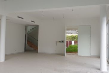 Sell under bank value Freehold Bungalow at Ulu Klang near KLCC 