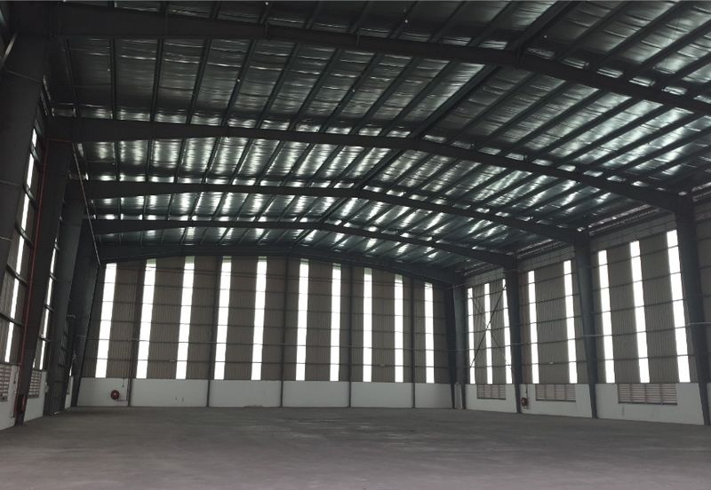 Warehouse newly build in 1acre freehold land for sale