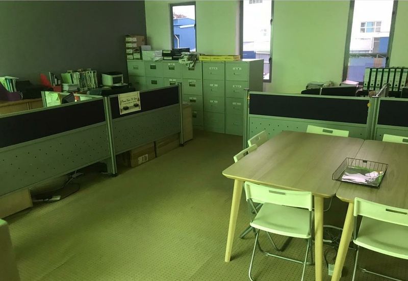 warehouse corporate enblock freehold 3.5storey Bungalow Factory at Puchong