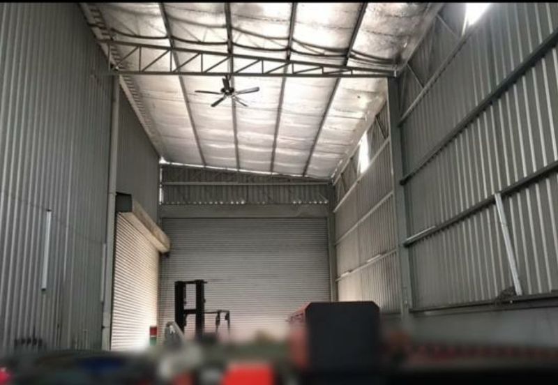 warehouse corporate enblock freehold 3.5storey Bungalow Factory at Puchong