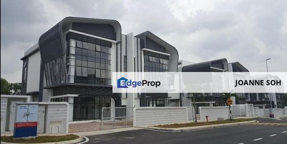 Semi d Freehold factory at Puchong for sale, Selangor, Puchong