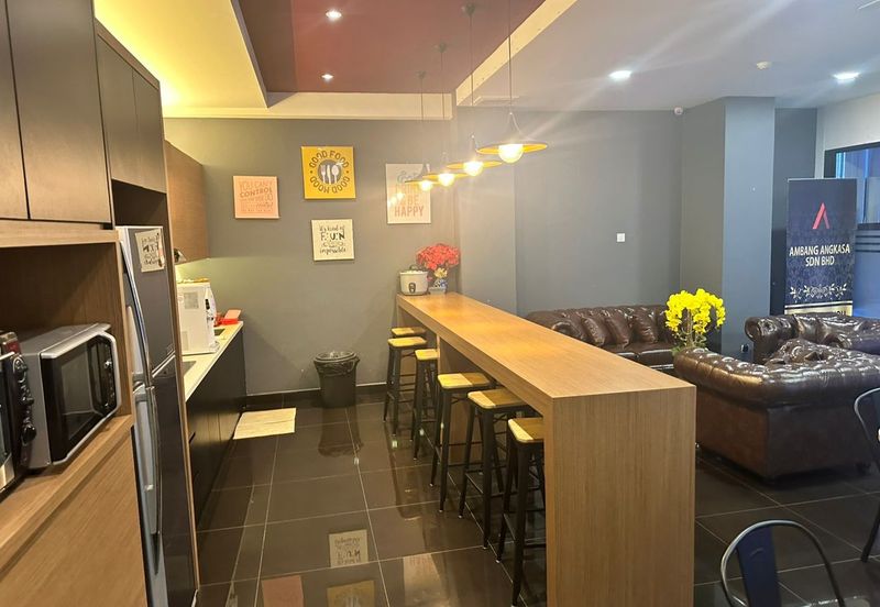 Semi d Freehold factory at Puchong for sale