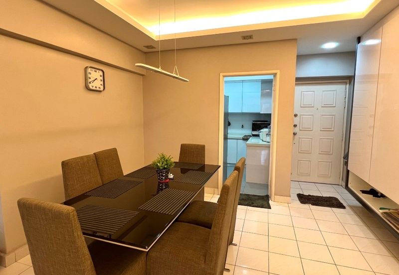 Anjung Hijau (Greenfield Apartment)