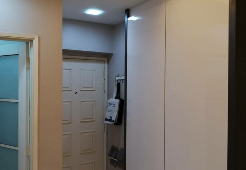 Anjung Hijau (Greenfield Apartment)