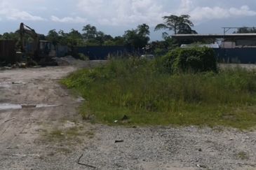 Agriculture land in industrial zoning freehold for sale