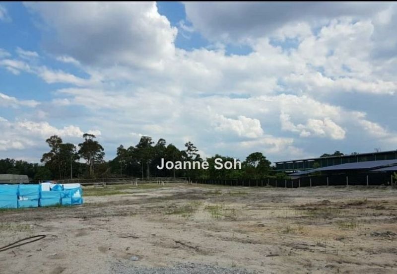 Semenyih Freehold agriculture flat land with infra structure done at Semenyih 5acres Flat agri land for Rent!