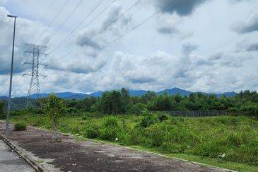 Selangor Freehold newly build warehouse at serendah for sale