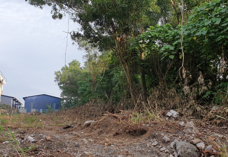 industrial zoning Agriculture Land at sungai buluh For Sale!!