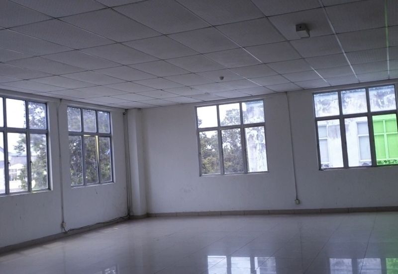 Klang Warehouse at Meru for sale