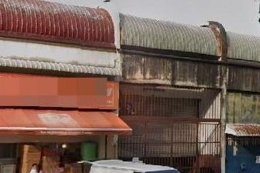 Factory freehold Single storey at Bandar Sri Damansara for sale