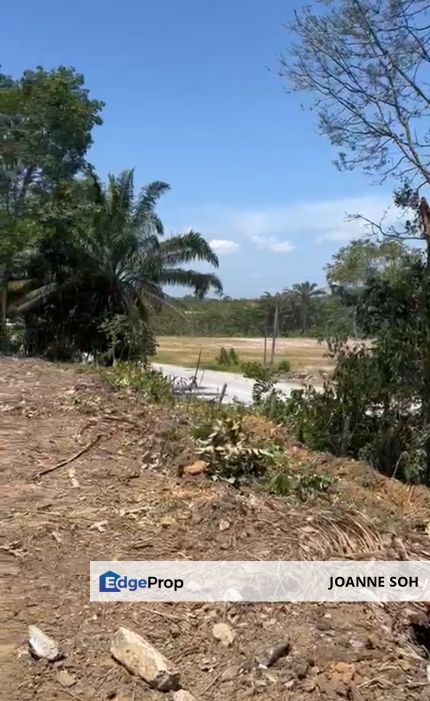 Freehold commercial land at salak tinggi sepang for sale, Selangor, Sepang