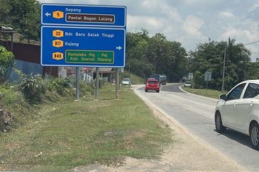 Bandar Baru Salak Tinggi