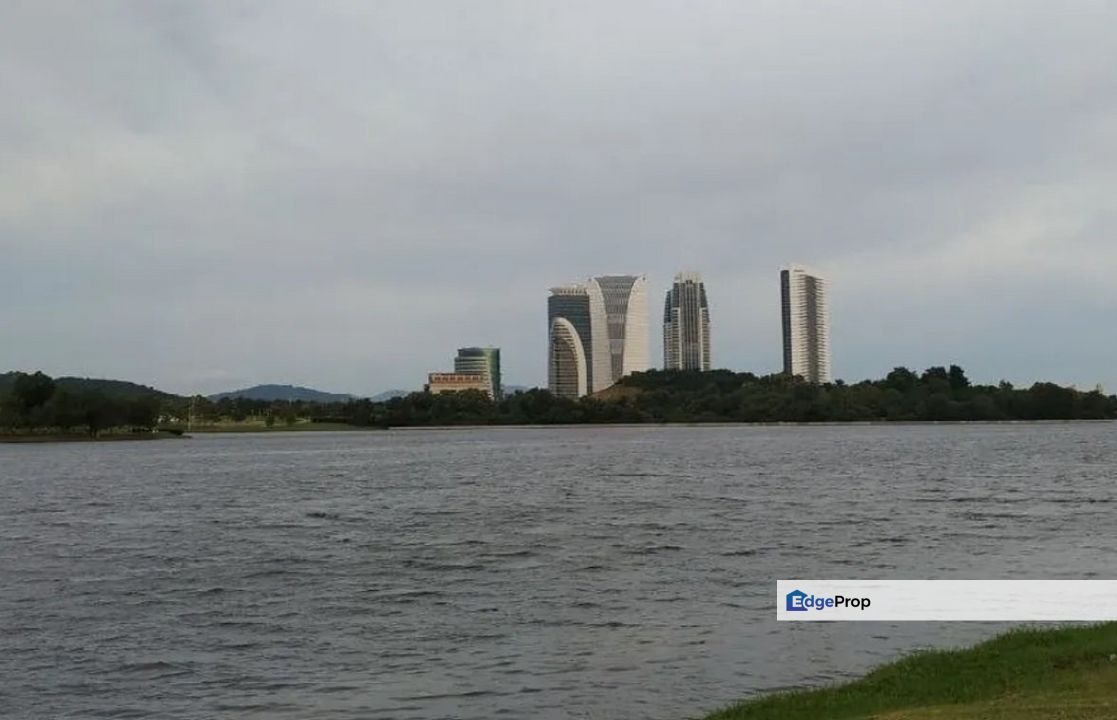 Bungalow land at Perdana Lakeview East, Cyberjaya , Selangor, Cyberjaya