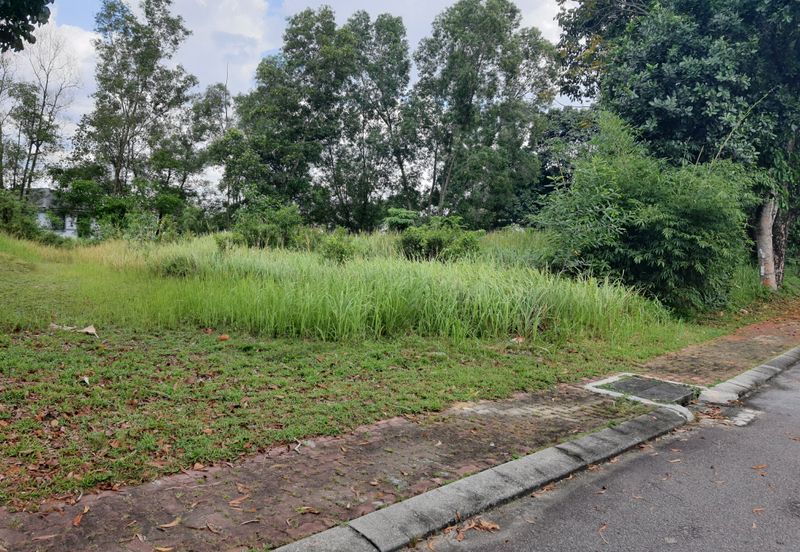 Bungalow Land Jalan Menara U8/8, Bukit Jelutong