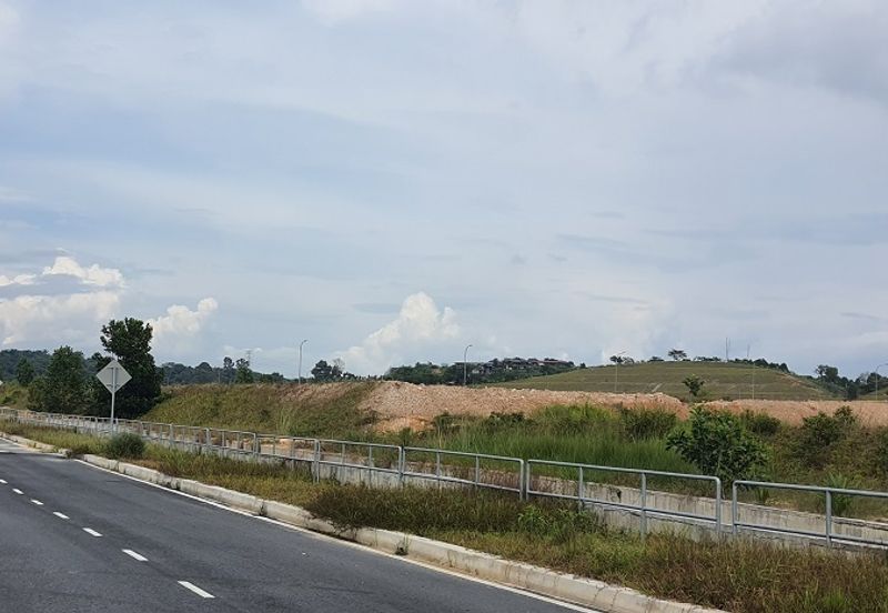 Batu Arang Industrial Land, Kota Puteri, Batu Aran